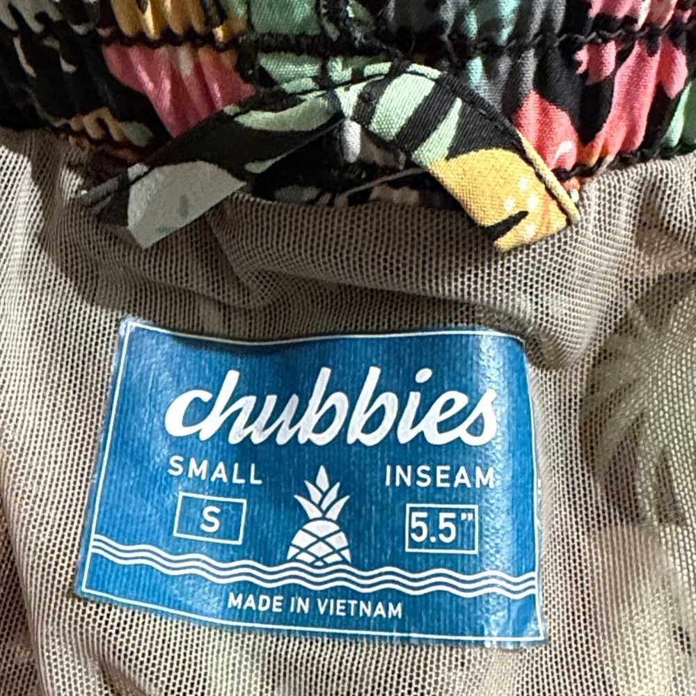 Chubbies The Bloomerangs Men Small Black Floral Elastic Classic Swim‎ Trunks